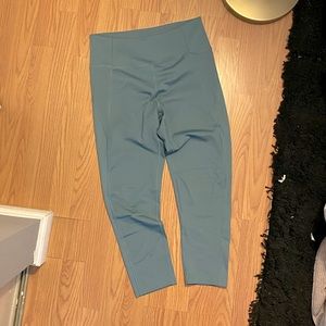 Girlfriend Collective Capri SZ L